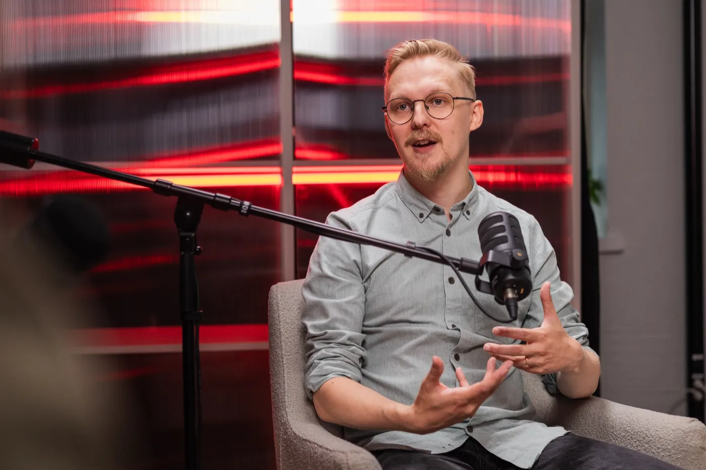 Otso Karvinen recording a podcast